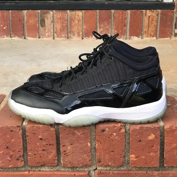Air Jordan Retro 11 Low IE ‘Space Jam’ Size 12 - Picture 2 of 9
